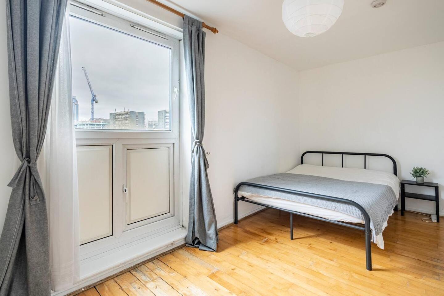 Spacious Room With City Skyline Views Close To London Eye Екстер'єр фото